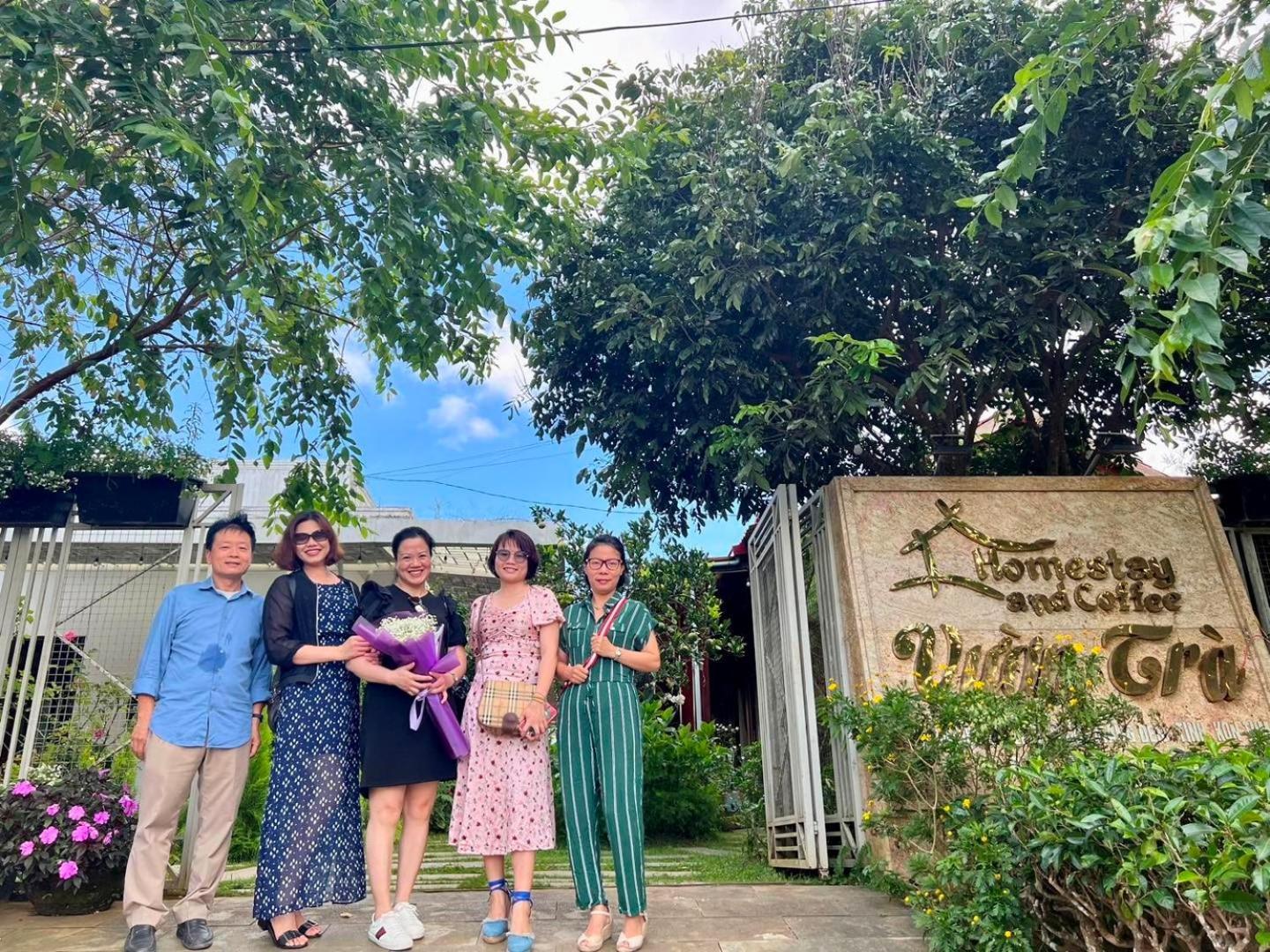 Vuon Tra Homestay Mang Den Kon Von Kla Exteriör bild